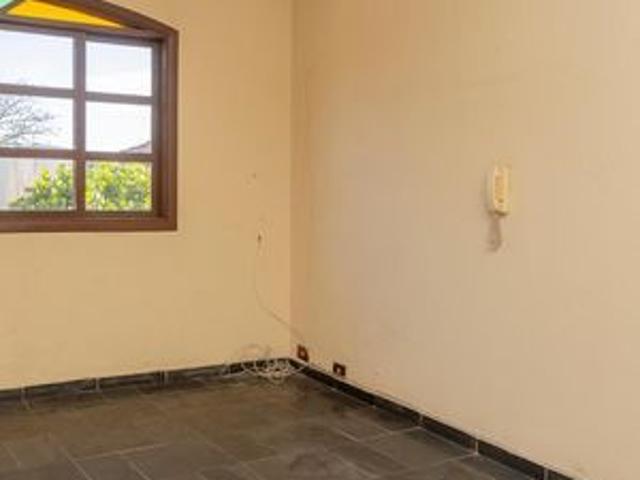 Casa para alugar com 80m², 1 quarto e 2 vagas