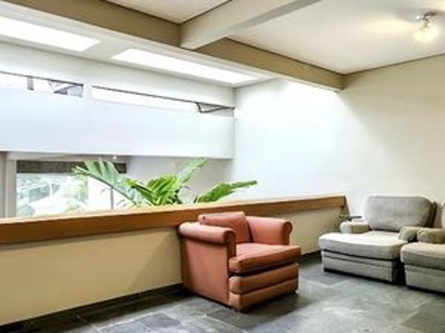 Casa para alugar com 899m², 5 quartos e 8 vagas