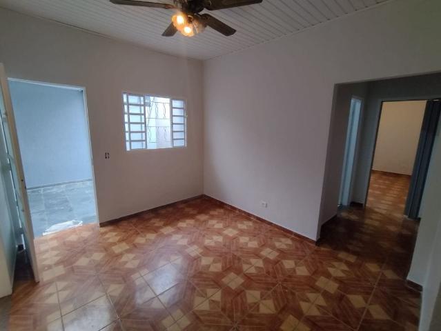 Casa para alugar com 90 m² no Jardim Cruzeiro