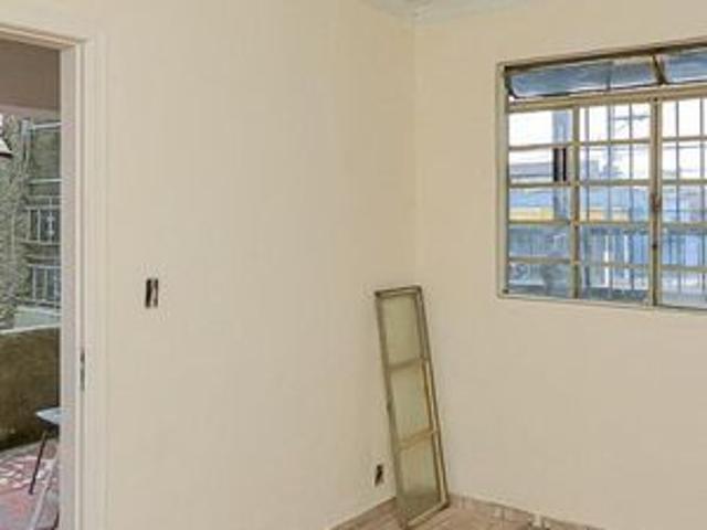 Casa para alugar com 90m², 2 quartos e sem vaga