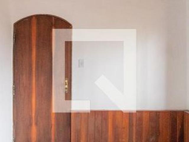 Casa para alugar com 100m², 2 quartos e 1 vaga