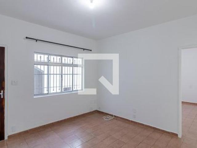 Casa para alugar com 100m², 2 quartos e sem vaga