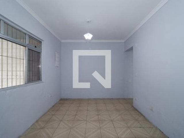 Casa para alugar com 100m², 3 quartos e 1 vaga