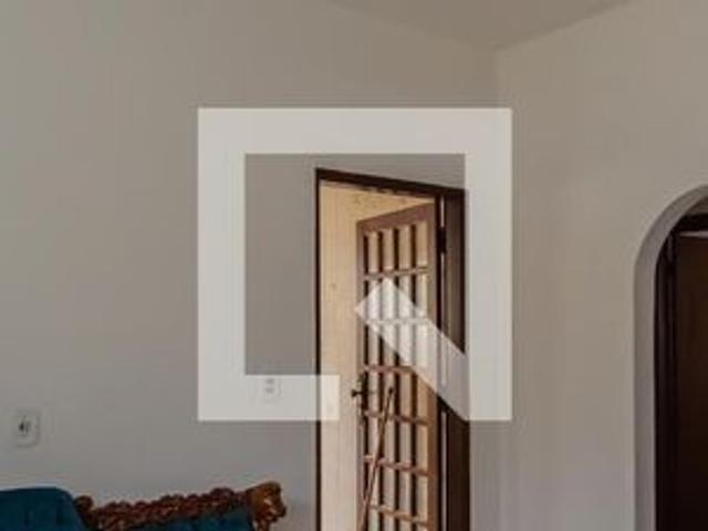 Casa para alugar com 100m², 3 quartos e 2 vagas