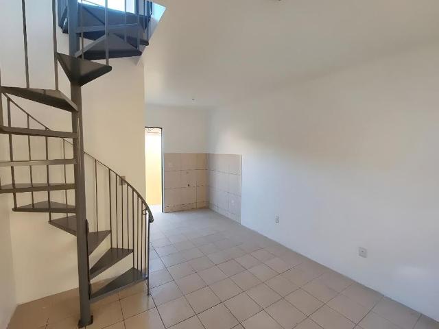Casa para alugar com 116m², 2 quartos e 1 vaga