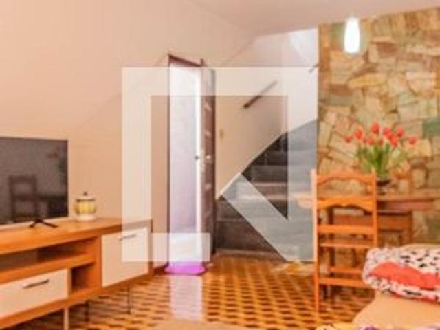 Casa para alugar com 120m², 2 quartos e 2 vagas