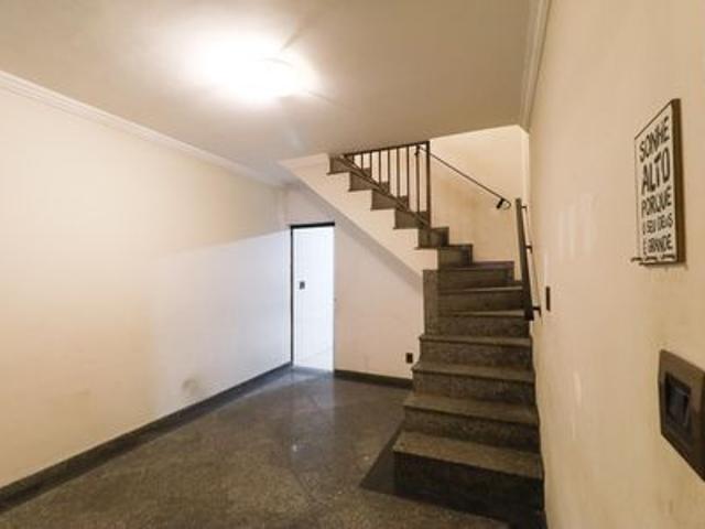 Casa para alugar com 120m², 3 quartos e 2 vagas