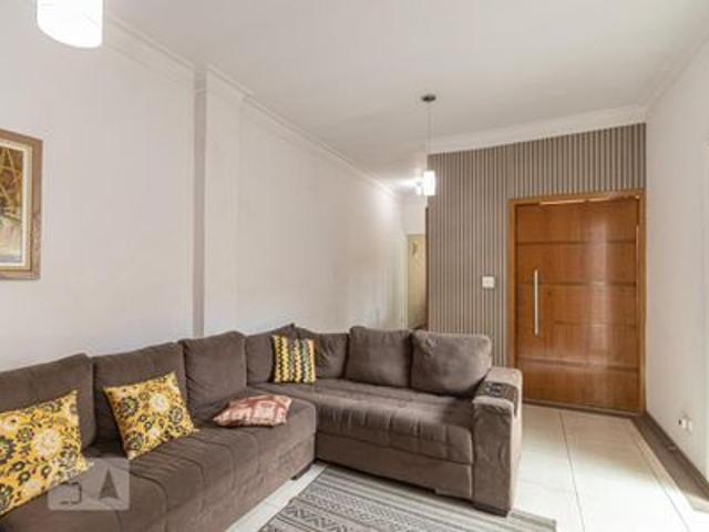 Casa para alugar com 120m², 3 quartos e 6 vagas