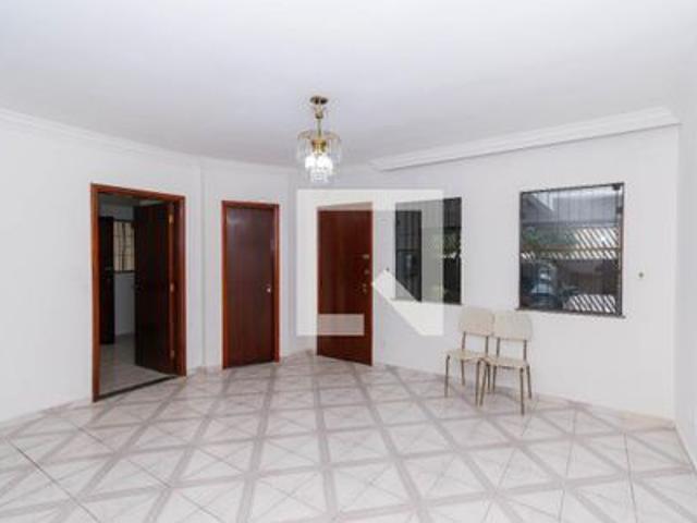 Apartamento para alugar com 0m², 0 quarto e sem vaga