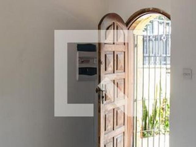 Casa para alugar com 130m², 3 quartos e 1 vaga