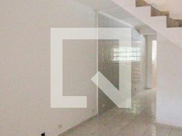Casa para alugar com 132m², 2 quartos e 1 vaga