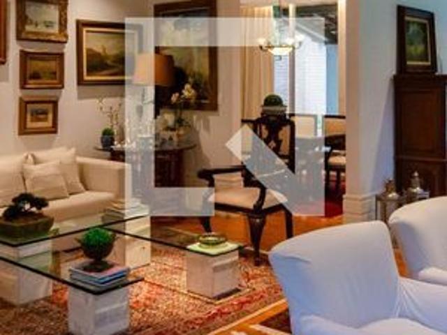 Casa para alugar com 1500m², 3 quartos e 2 vagas