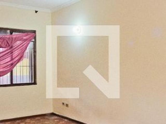 Casa para alugar com 150m², 2 quartos e 2 vagas