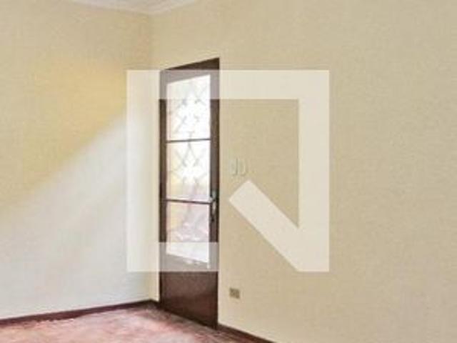 Casa para alugar com 150m², 2 quartos e 2 vagas