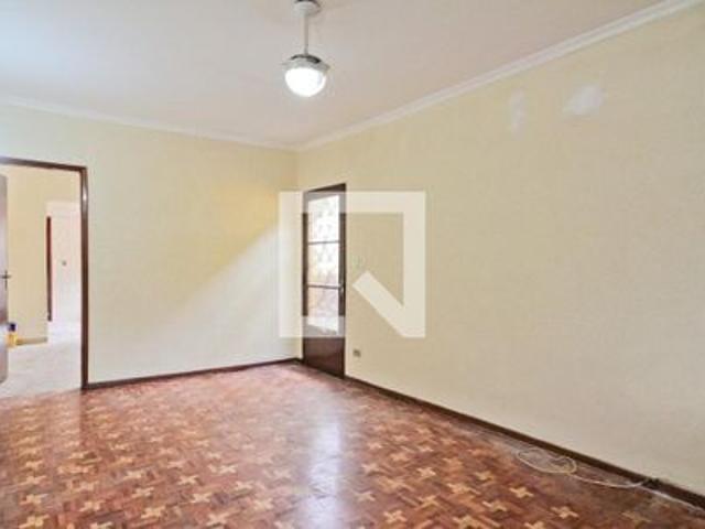 Casa para alugar com 150m², 2 quartos e 2 vagas