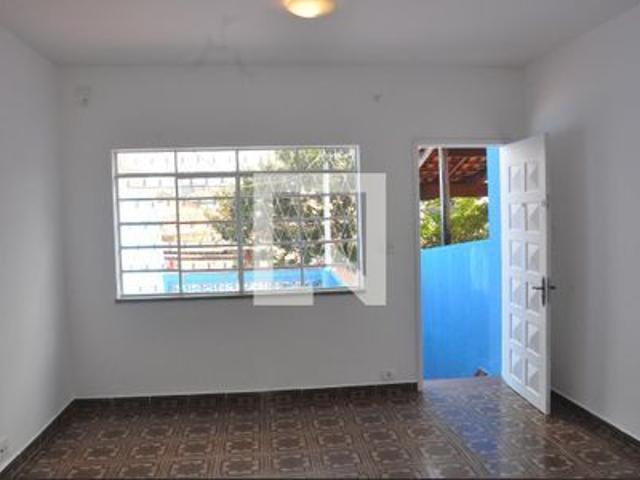 Casa para alugar com 150m², 3 quartos e 1 vaga