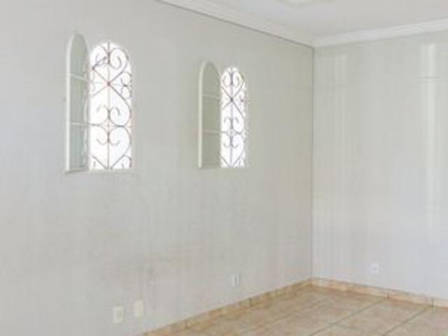 Casa para alugar com 150m², 3 quartos e 2 vagas