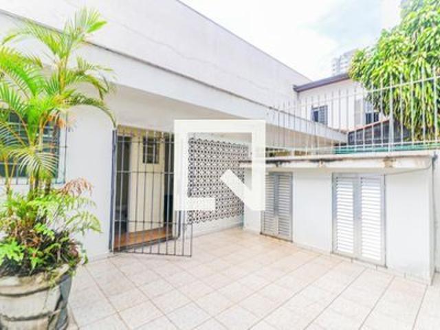 Casa para alugar com 150m², 3 quartos e 2 vagas