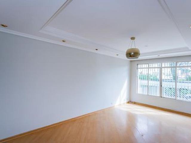 Casa para alugar com 150m², 3 quartos e 2 vagas