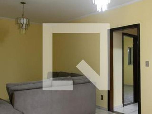 Casa para alugar com 150m², 6 quartos e 2 vagas