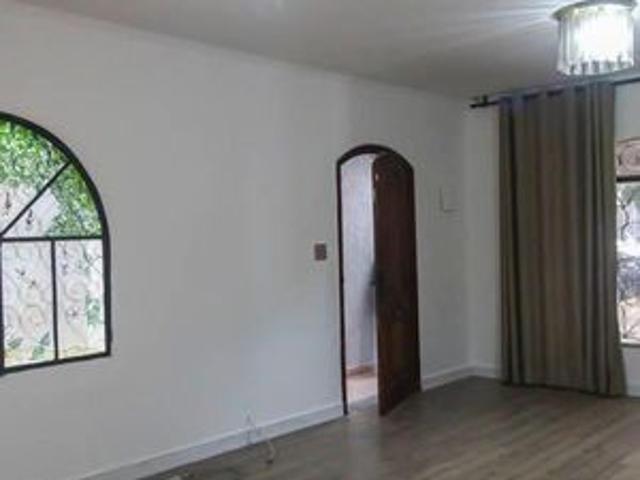 Casa para alugar com 159m², 3 quartos e 2 vagas