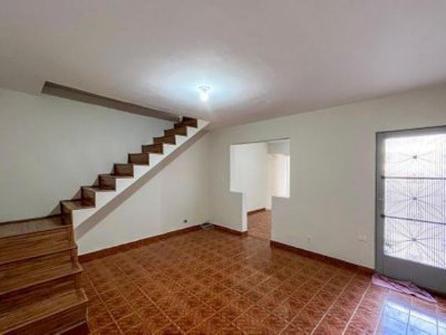 Casa para alugar com 160m², 2 quartos e 1 vaga