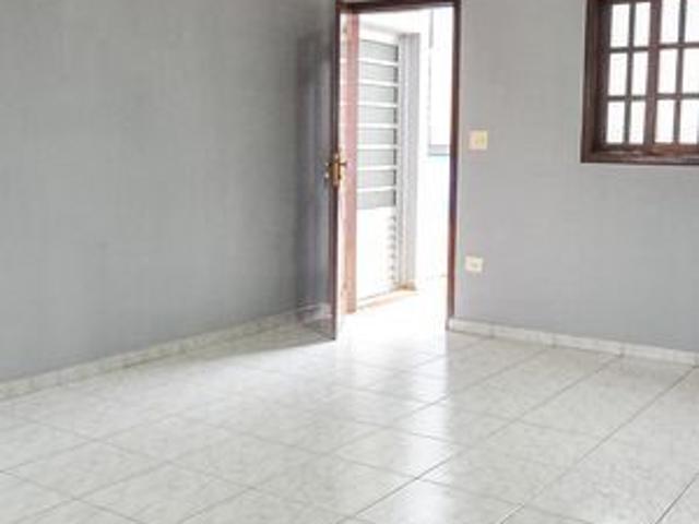 Casa para alugar com 160m², 3 quartos e 1 vaga