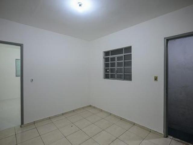 Casa para alugar com 160m², 3 quartos e 1 vaga