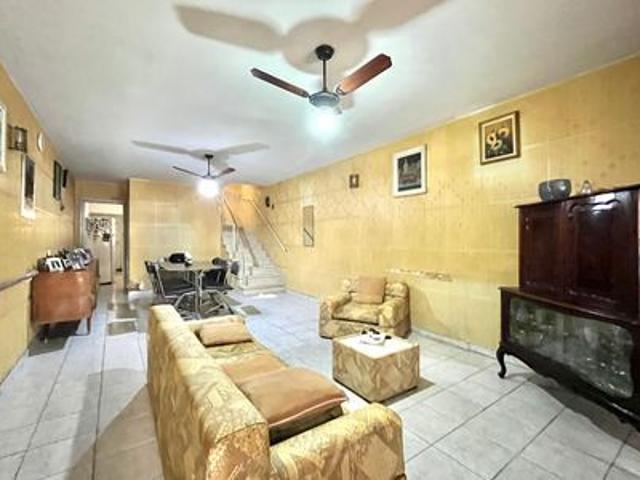 Casa para alugar com 164m², 5 quartos e 2 vagas
