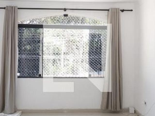 Casa para alugar com 170m², 3 quartos e 3 vagas