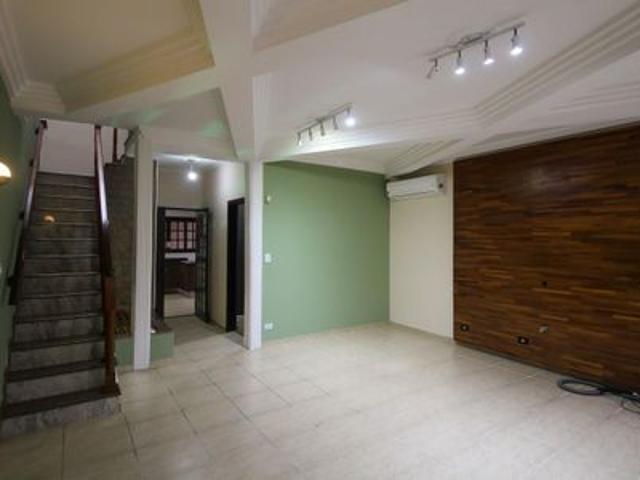 Casa para alugar com 170m², 4 quartos e 4 vagas