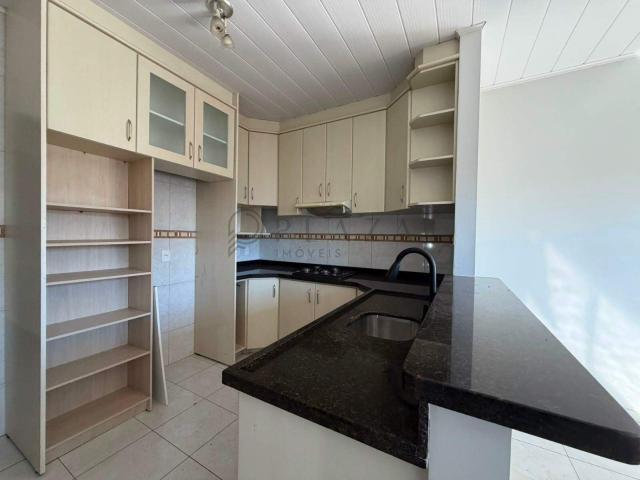 Casa para alugar com 177m², 3 quartos e 2 vagas