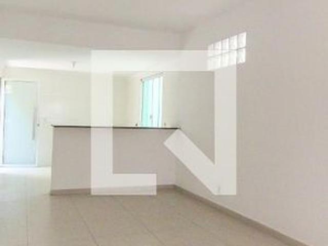 Casa para alugar com 180m², 2 quartos e 2 vagas
