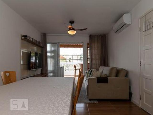 Casa para alugar com 180m², 3 quartos e 1 vaga