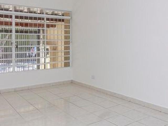 Casa para alugar com 180m², 4 quartos e 2 vagas