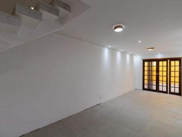 Casa para alugar com 182m², 4 quartos e 2 vagas