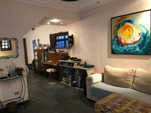 Casa para alugar com 185m², 3 quartos e 2 vagas