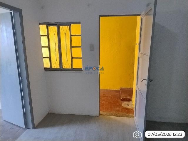 Casa para Alugar com 1 quarto, 1 banheiro e 50m²