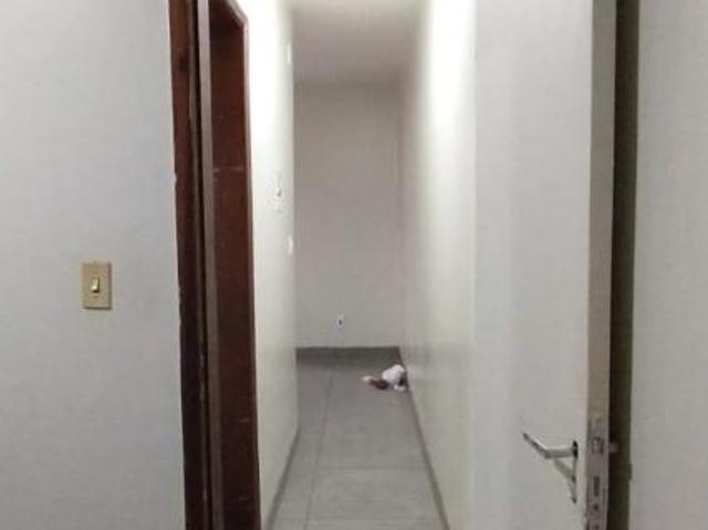 Casa para alugar com 1 quarto e 70 m² por R$ 1.100/mês