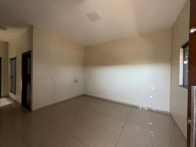 Casa para alugar com 1 suíte + 2 quartos em Vival Castelo, Dourados MS