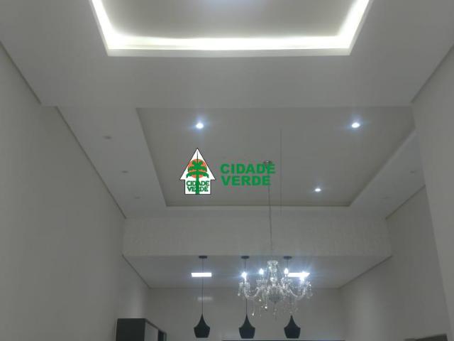 Casa para alugar com 1 Suíte + 2 Quartos em Vila Nova, Maringá PR