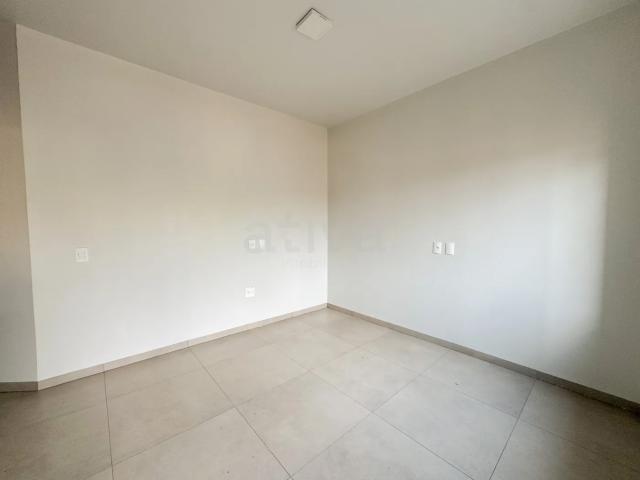 Casa para alugar com 1 Suíte + 2 Quartos em Centro, Toledo PR