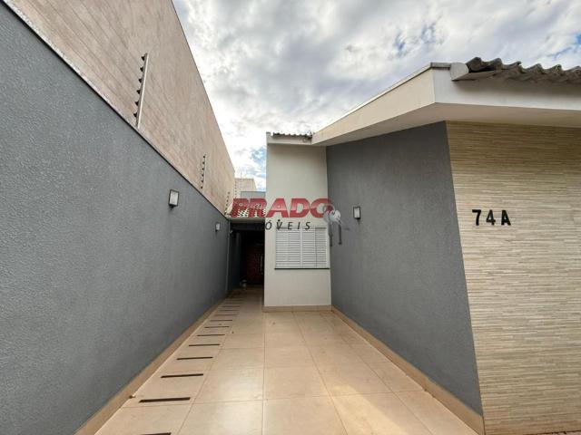 Casa para alugar com 1 Suíte + 2 Quartos em Jardim Espanha, Maringá PR