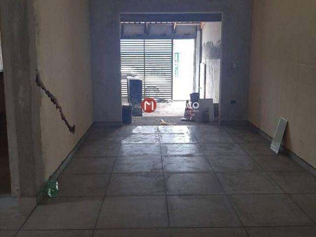 Casa para alugar com 1 Suíte + 2 Quartos em Leonor, Londrina PR