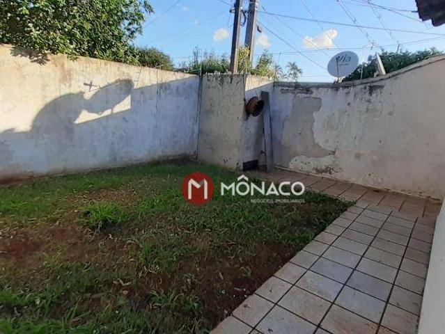 Casa para alugar com 1 Suíte + 2 Quartos em Messiânico, Londrina PR