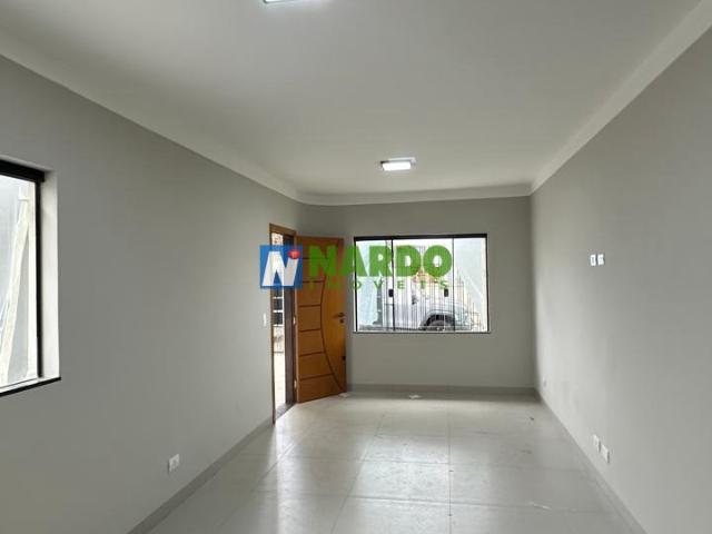 Casa para alugar com 1 Suíte + 3 Quartos em Jardim Maravilha, Maringá PR
