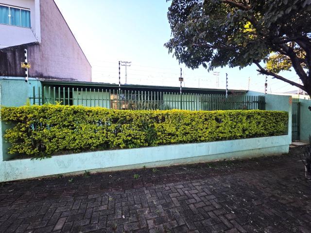 Casa para alugar com 1 Suíte + 5 Quartos em Jardim Alvorada, Londrina PR