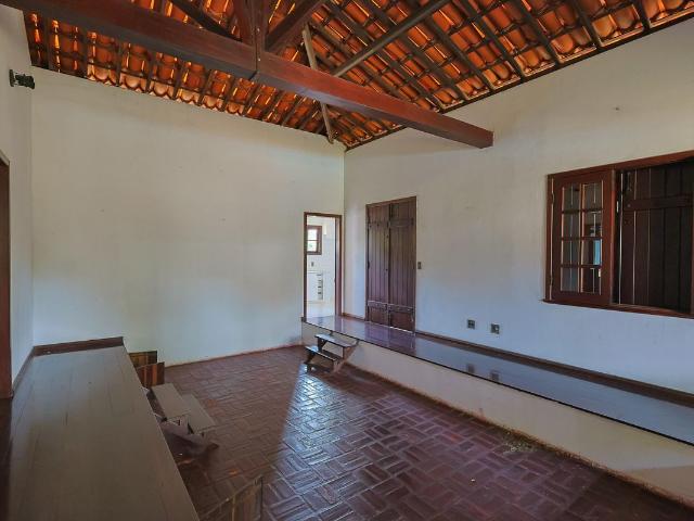 Casa para alugar com 2000m², 2 quartos e 10 vagas