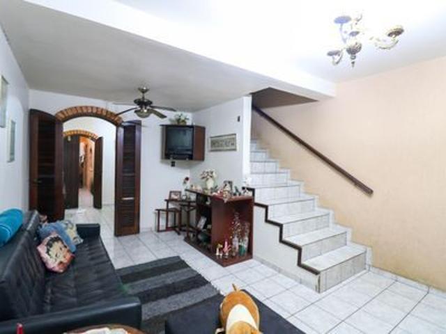 Casa para alugar com 200m², 3 quartos e 2 vagas