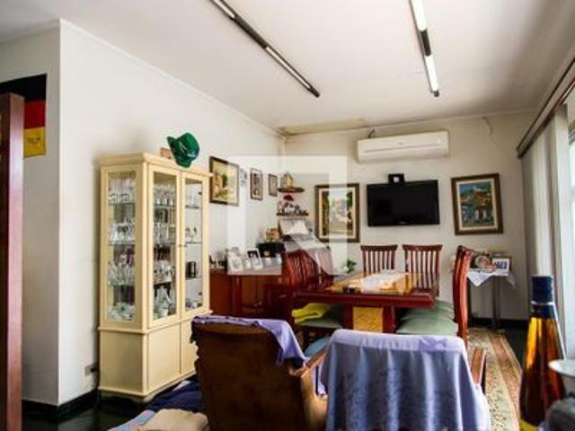 Casa para alugar com 200m², 3 quartos e 2 vagas